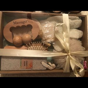 BNIB Foot Message gift